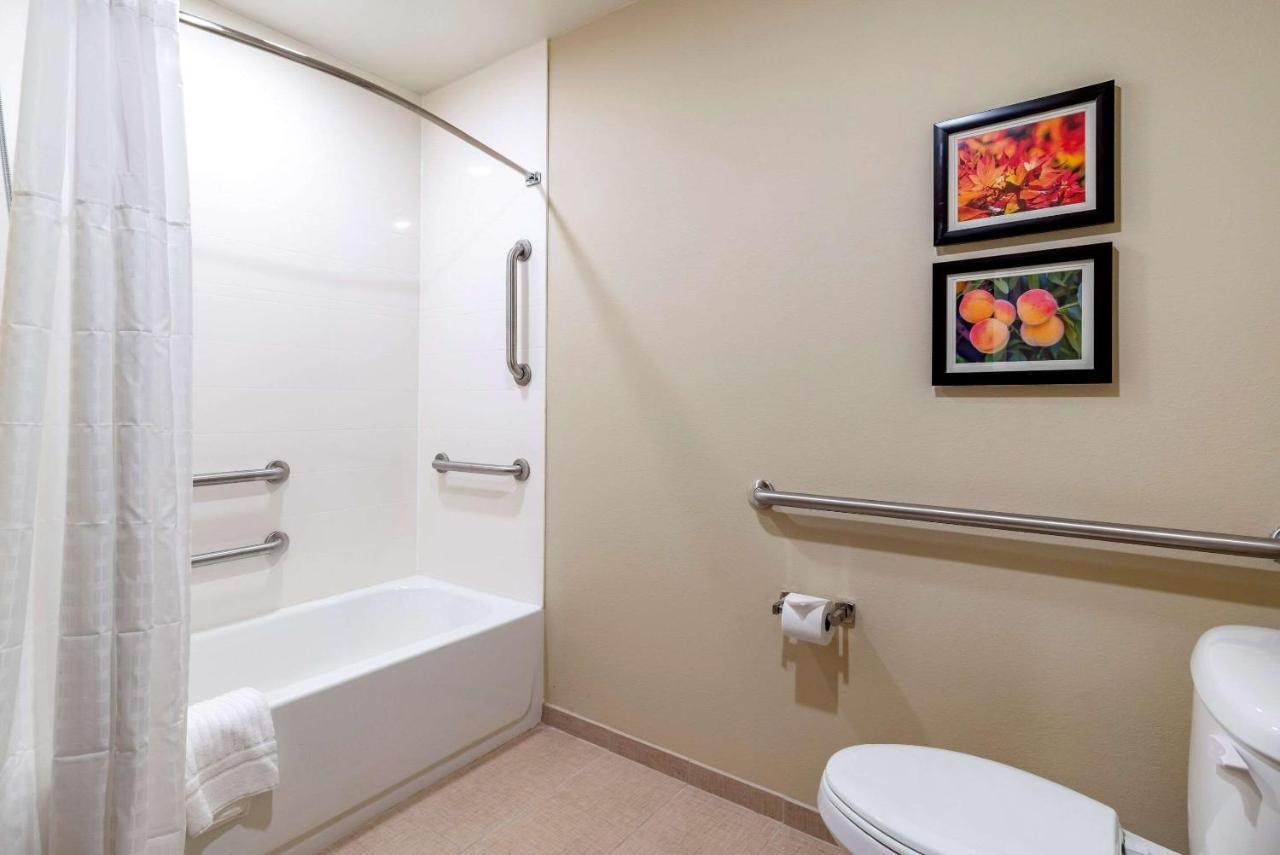 Comfort Suites Newnan Kültér fotó